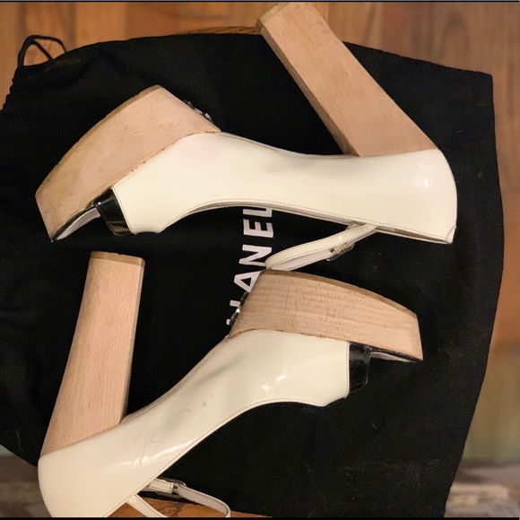 Chanel peep toe platforms sz 41 - Picture 7 of 16